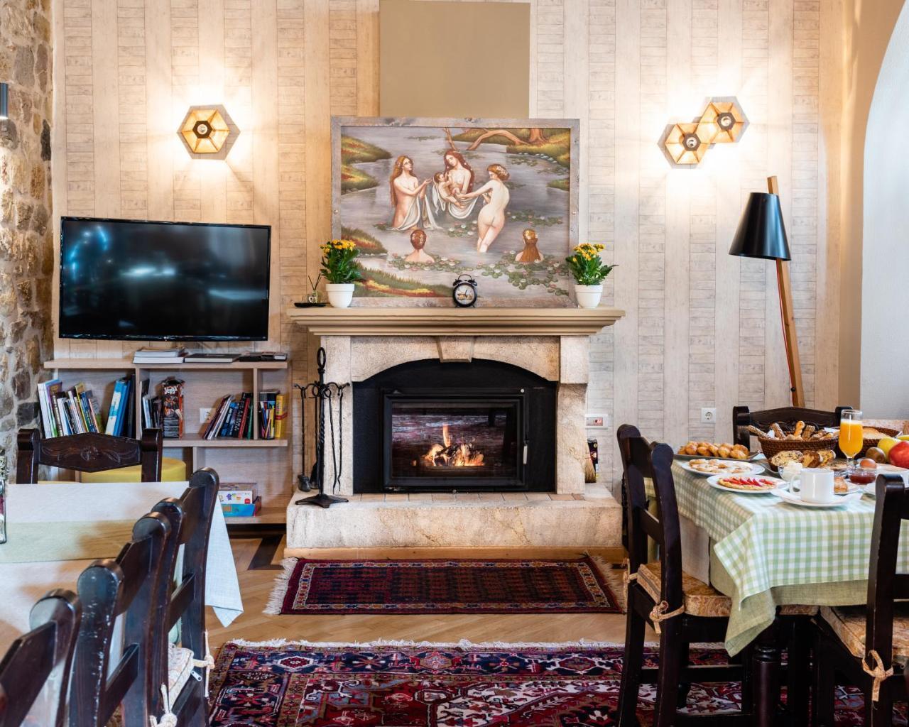 Kaza Guesthouse Dimitsana Eksteriør billede
