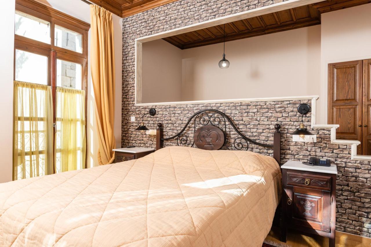 Kaza Guesthouse Dimitsana Eksteriør billede