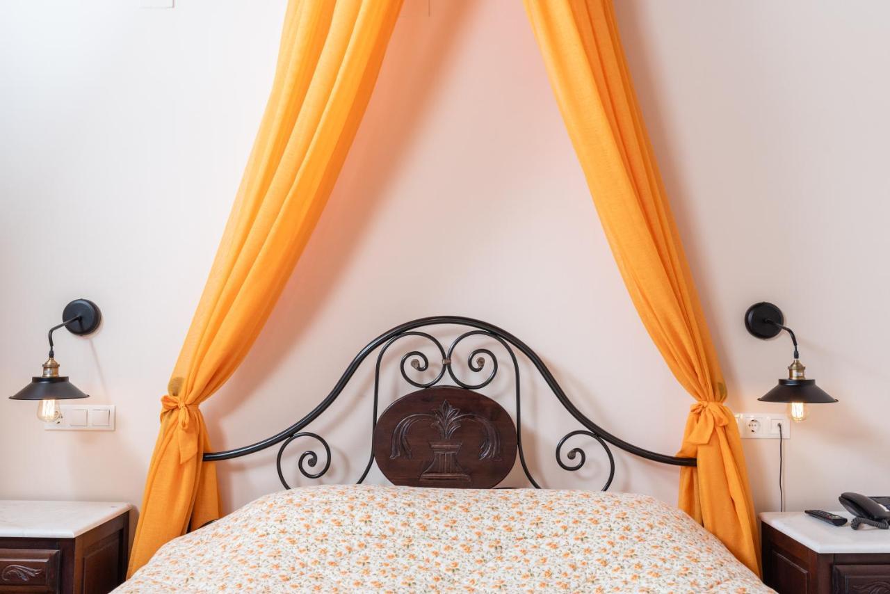 Kaza Guesthouse Dimitsana Eksteriør billede