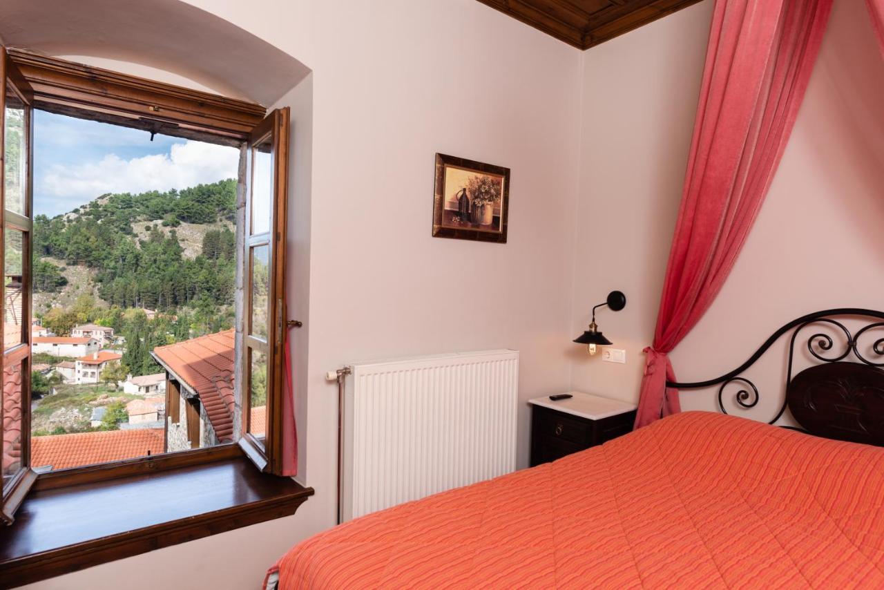 Kaza Guesthouse Dimitsana Eksteriør billede