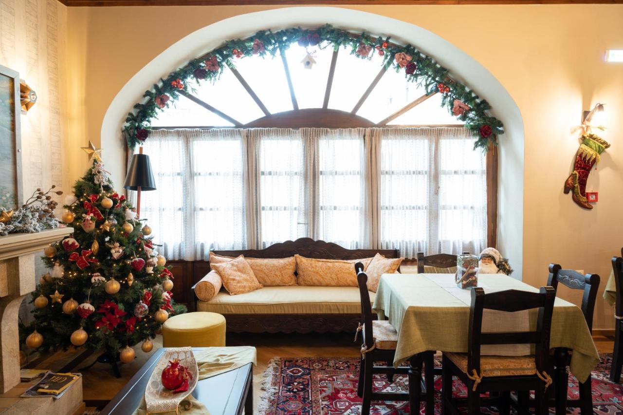 Kaza Guesthouse Dimitsana Eksteriør billede